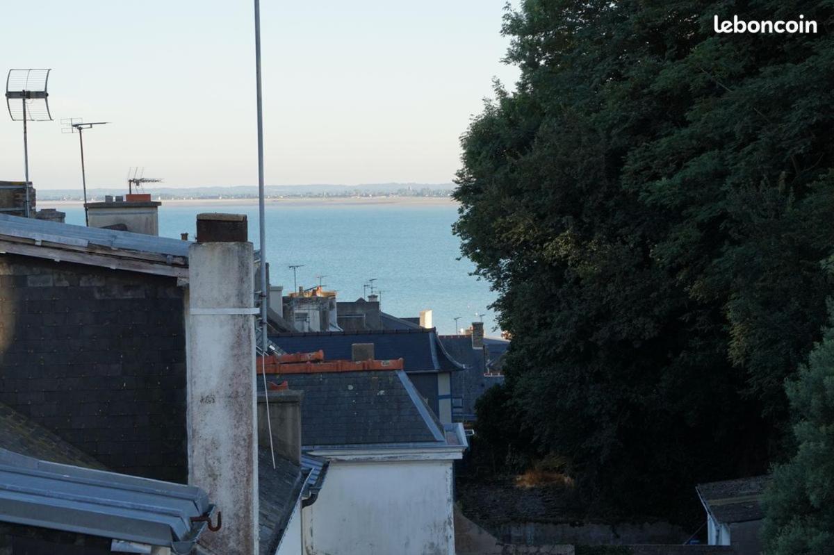 T3 Calme Et Lumineux Entre Mer Et Centre Bourg Cancale Exterior photo